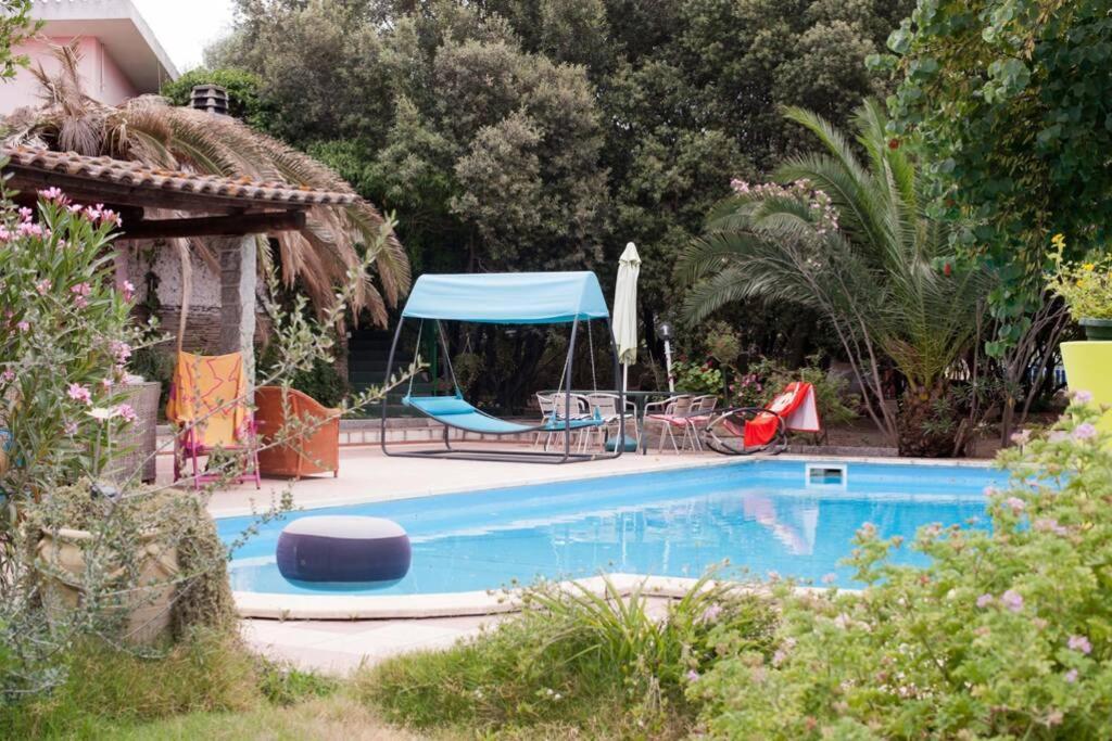 Loft Mansardato Con Giardino E Piscina In Villa Privata Loft With Garden And Swimming Pool In A Private Villa Sestu Ngoại thất bức ảnh