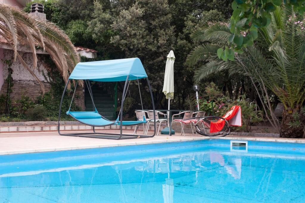 Loft Mansardato Con Giardino E Piscina In Villa Privata Loft With Garden And Swimming Pool In A Private Villa Sestu Ngoại thất bức ảnh
